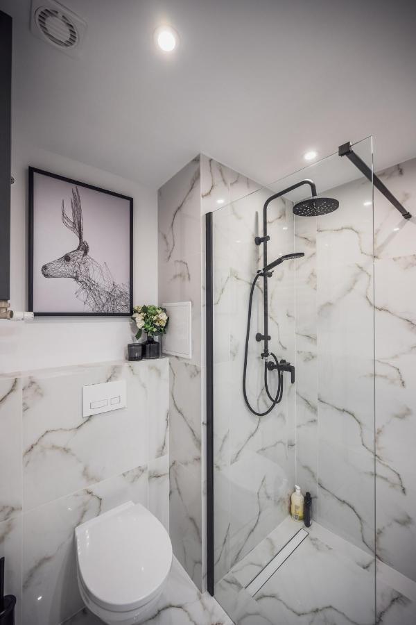 Przytulny Apartament 150 Metrow Od Rynku Apartment Вроцлав Екстериор снимка